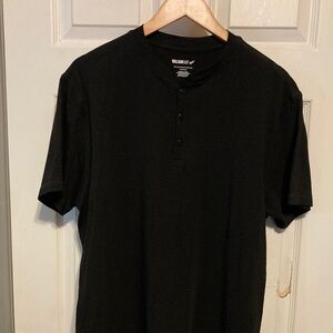 William Rast Henley T-Shirt XL NWT